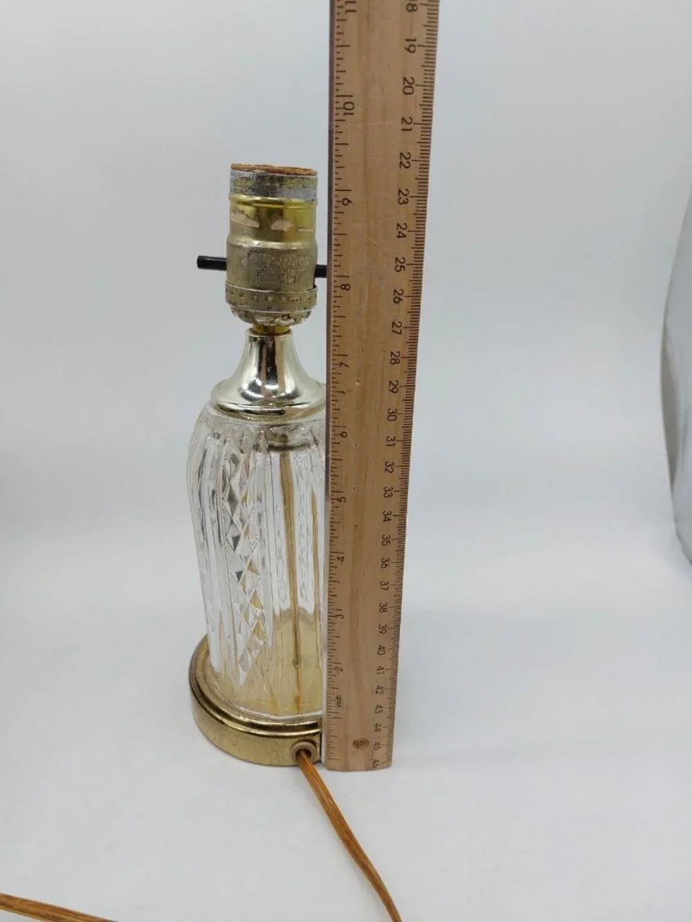 Clear Diamond Pattern Glass & Brass Bedside Table Lamp Vintage Tested Works